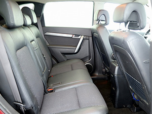 Chevrolet Captiva Luxury ATM 2.0 CRD 110kW (7 foto / 8)