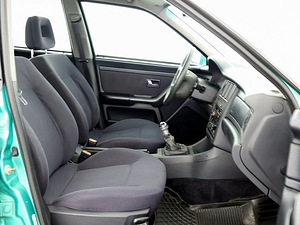 Audi 80 Classic 2.0 66kW (6 foto / 7)