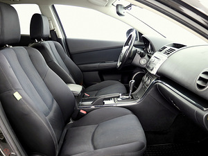 Mazda 6 Elegance ATM 2.0 108kW (6 foto / 7)