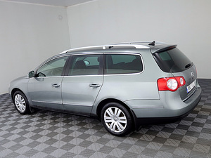 Volkswagen Passat Highline 4Motion 2.0 TDI 103kW (4 foto / 7)