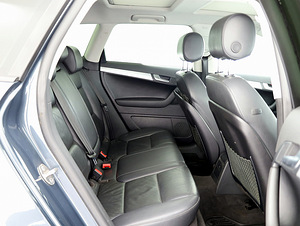 Audi A3 S-Line ATM 2.0 TDI 103kW (7 foto / 9)