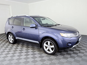 Mitsubishi Outlander Comfort 4x4 ATM 2.4 125kW (1 foto / 8)