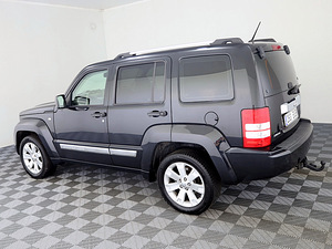 Jeep Cherokee Limited 2.8 CRD 130kW (4 foto / 7)