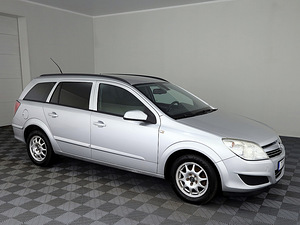 Opel Astra Elegnace Facelift 1.7 CDTi 81kW (1 foto / 7)