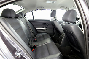 BMW 320 Executive ATM 2.0 110kW (7 foto / 7)