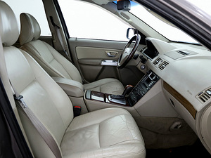 Volvo XC90 Summum ATM 2.4 D5 136kW (6 foto / 8)