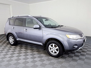 Mitsubishi Outlander Luxury ATM 2.4 125kW (1 foto / 9)