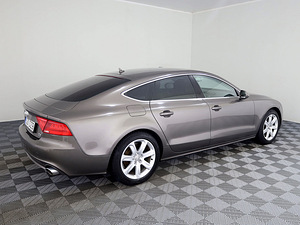 Audi A7 Highline Quattro ATM 2.8 150kW (3 foto / 9)