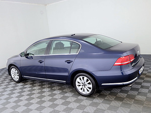 Volkswagen Passat Comfortline ATM 1.8 118kW (4 foto / 7)
