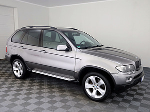 BMW X5 Sportpakett Facelift ATM 3.0 D 160kW (1 foto / 9)