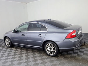 Volvo S80 Summum ATM 2.4 D5 120kW (4 foto / 7)
