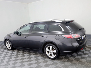 Mazda 6 Elegance 2.2 MZR-CD 120kW (4 foto / 8)