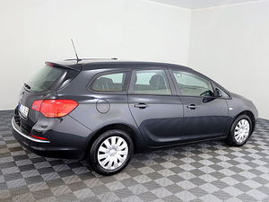 Opel Astra Elegance Facelift 1.6 85kW (3 foto / 8)
