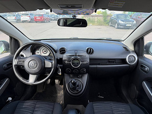 Mazda 2 Elegance 1.3 63kW (5 фото из 7)