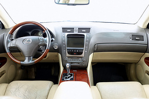Lexus GS 300 Luxury 3.0 183kW (5 foto / 9)