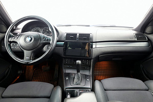 BMW 320 Sportpakett Facelift ATM 2.0 D 110kW (5 foto / 8)