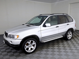 BMW X5 Sportpakett ATM 2.9 D 135kW (2 foto / 9)