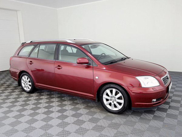 Toyota Avensis Linea Sol ATM 2.0 108kW