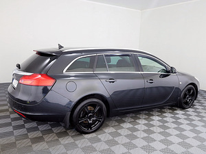 Opel Insignia Cosmo 2.0 CDTi 81kW (3 foto / 7)