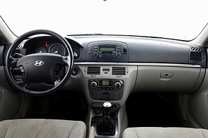 Hyundai Sonata Comfort 2.4 119kW (5 foto / 7)