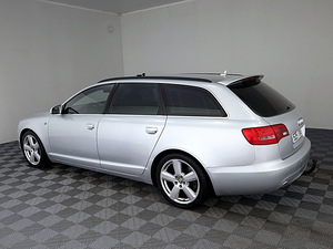 Audi A6 Quattro S-line ATM 3.0 TDI 199kW (4 foto / 9)