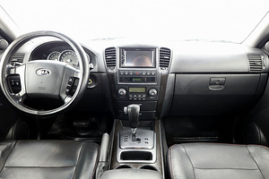 Kia Sorento Executive Facelift ATM 2.5 CRDi 125kW (5 фото из 8)