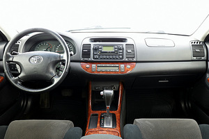 Toyota Camry Linea Sol LPG ATM 2.4 112kW (5 foto / 8)