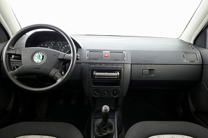 Skoda Fabia Comfortline 1.2 47kW (5 foto / 7)