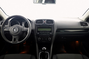 Volkswagen Golf Variant Comfortline 1.4 90kW (5 фото из 8)