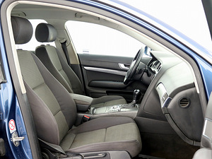 Audi A6 Comfortline Quattro ATM 3.0 TDI 165kW (6 foto / 7)