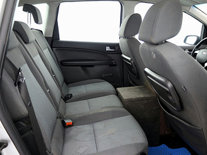 Ford Focus C-Max Comfort 1.6 TDCi 80kW (7 foto / 7)