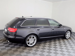 Audi A6 S-Line Exclusive ATM 3.0 TDI 171kW (3 foto / 9)