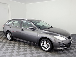 Mazda 6 Elegance Facelift 2.0 114kW (1 foto / 7)