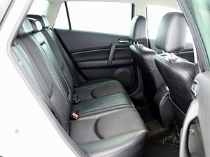 Mazda 6 Luxury Facelift ATM 2.0 114kW (7 foto / 7)