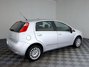 Fiat Punto Facelift 1.2 51kW (3 фото из 8)