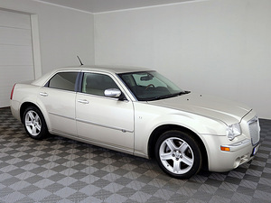 Chrysler 300 C Limited Facelift ATM 3.0 CRD 160kW (1 фото из 7)