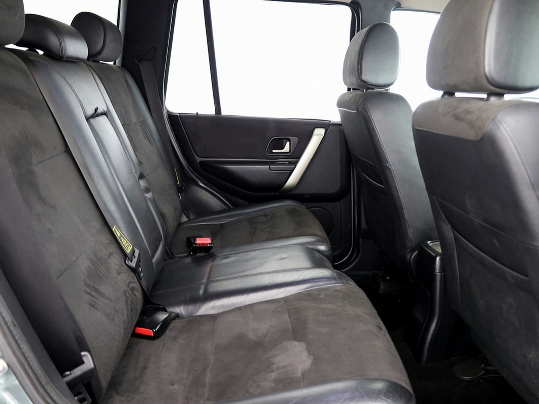 Land Rover Freelander HSE Luxury Facelift ATM 2.5 130kW