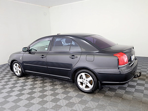 Toyota Avensis Linea Sol 2.2 D-CAT 130kW (4 фото из 8)