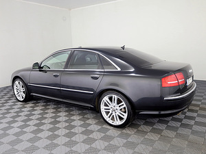 Audi A8 S-Line Individual Facelift ATM 3.0 TDI 171kW (4 фото из 9)