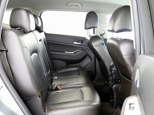 Chevrolet Orlando Luxury ATM 2.0 TD 120kW (7 фото из 8)