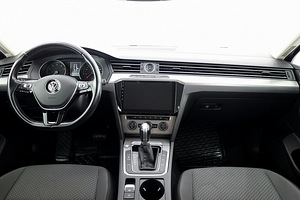 Volkswagen Passat Comfortline ATM 1.4 92kW (5 фото из 9)