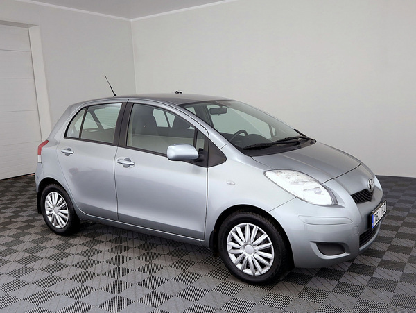 Toyota Yaris Linea Sol Facelift A-C 1.3 73kW