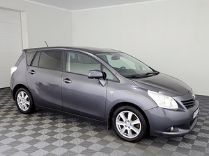 Toyota Verso Linea Sol 2.2 D-CAT 130kW (1 foto / 9)