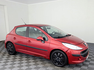 Peugeot 207 Elegance LPG 1.4 70kW (1 foto / 7)