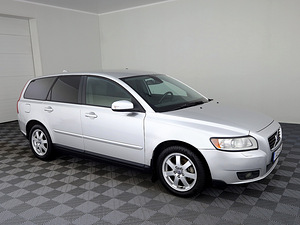Volvo V50 Facelift 1.6 D4 80kW (1 foto / 7)