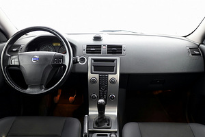Volvo V50 Facelift 1.6 D4 80kW (5 foto / 7)