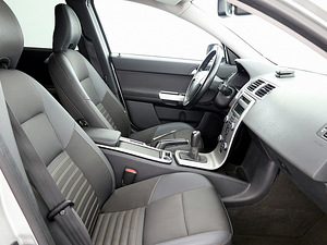 Volvo V50 Facelift 1.6 D4 80kW (6 foto / 7)