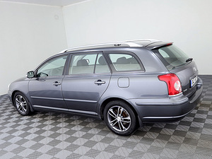 Toyota Avensis Linea Sol Facelift ATM 2.0 108kW (4 foto / 8)