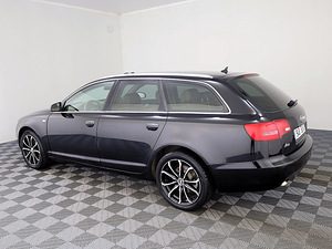 Audi A6 Comfortline Quattro ATM 3.0 TDI 171kW (4 foto / 8)