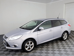 Ford Focus Comfort ATM 1.6 92kW (2 foto / 7)